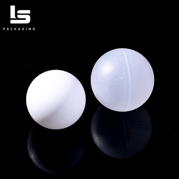 Durable Polypropylene Roll On Ball